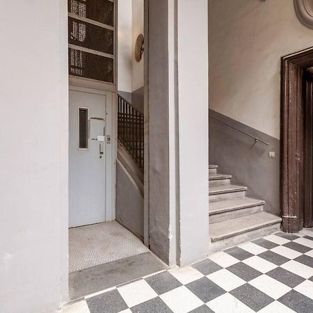 Bed and Breakfast Palazzo Majorana Nápoles Exterior foto