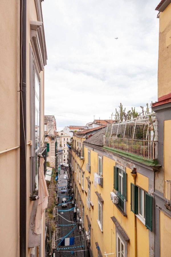 Bed and Breakfast Palazzo Majorana Nápoles Exterior foto