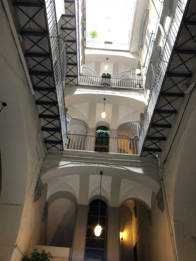 Bed and Breakfast Palazzo Majorana Nápoles Exterior foto